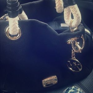 Michael Kors purse/bag